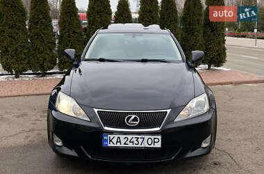 Седан Lexus IS 2006 в Киеве