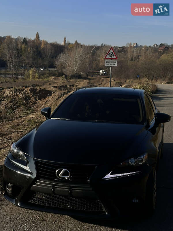 Седан Lexus IS 2013 в Києві фото 9 Седан Lexus IS 2013 в Києві