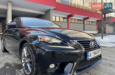 Седан Lexus IS 2016 в Києві
