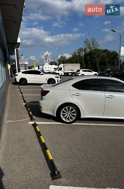 Седан Lexus IS 2008 в 