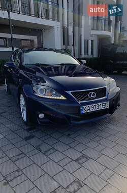 Седан Lexus IS 2010 в Стрию