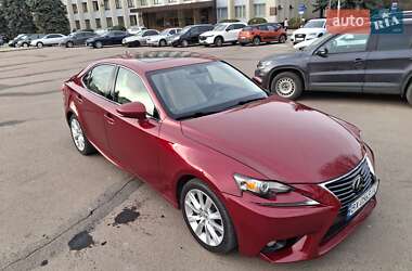 Седан Lexus IS 2013 в 