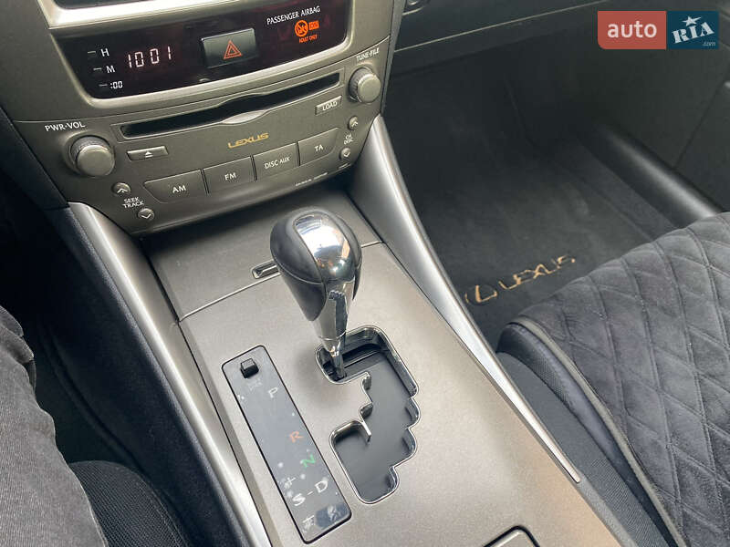 Седан Lexus IS 2006 в Запорожье