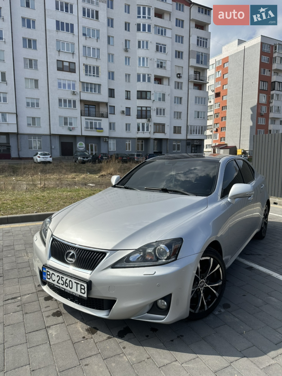 2011 Lexus IS - мініатюра 36
