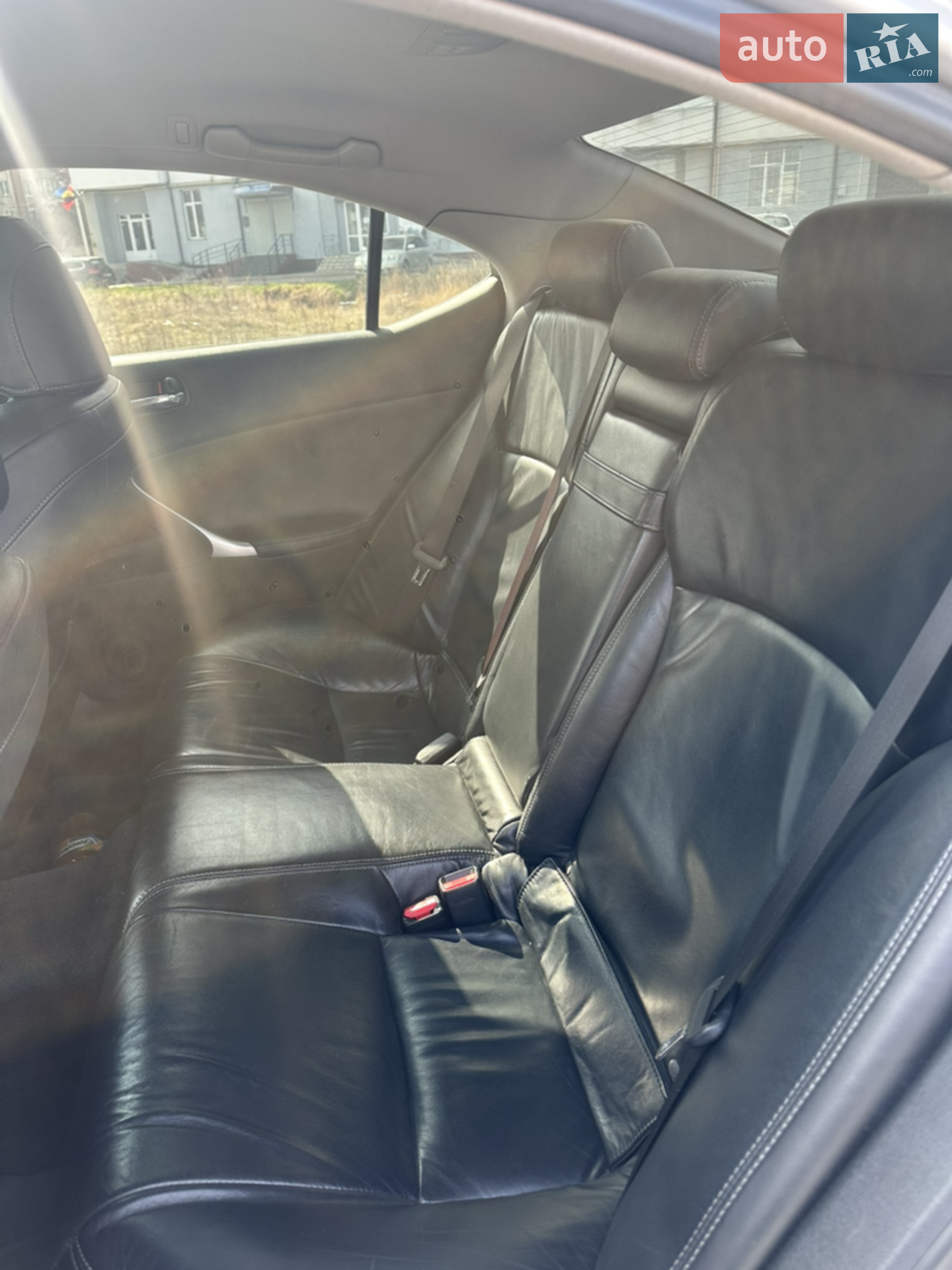 2010 Lexus IS - мініатюра 10