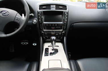 Седан Lexus IS 2009 в Києві