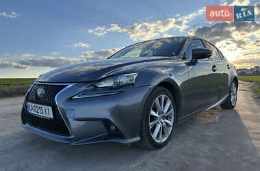 Седан Lexus IS 2014 в 