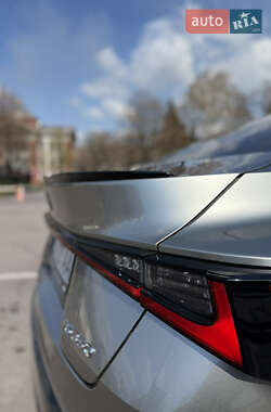 Седан Lexus IS 2023 в Днепре