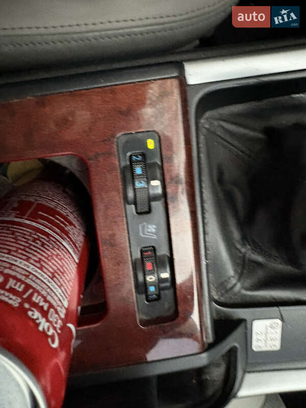 Седан Lexus IS 2006 в Днепре