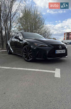 Седан Lexus IS 2021 в Дніпрі