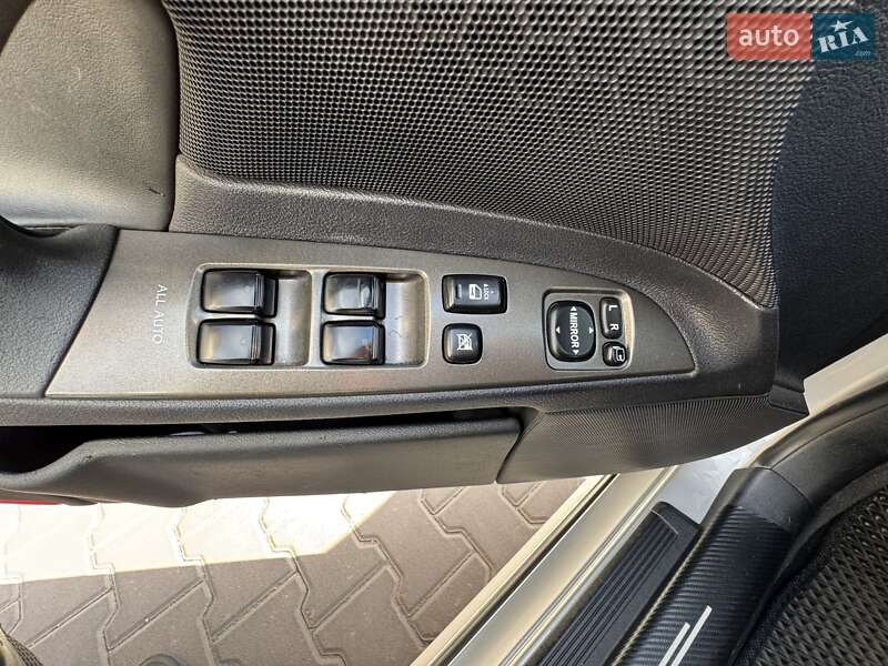 Седан Lexus IS 2007 в Києві