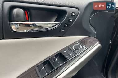Седан Lexus IS 2014 в 