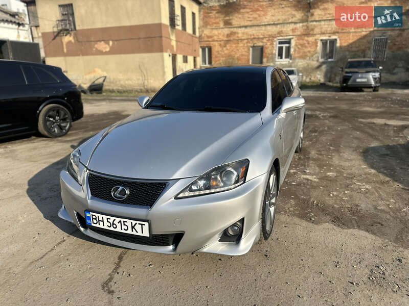 Седан Lexus IS 2012 в Одесі