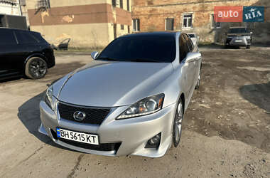 Седан Lexus IS 2012 в 