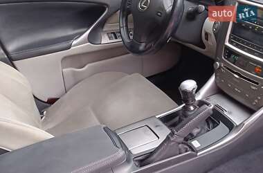 Седан Lexus IS 2009 в 