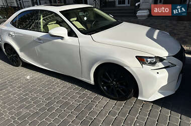 Седан Lexus IS 2014 в Києві