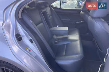 Седан Lexus IS 2014 в 