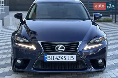 Седан Lexus IS 2015 в Одесі