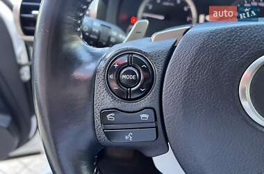 Седан Lexus IS 2013 в 