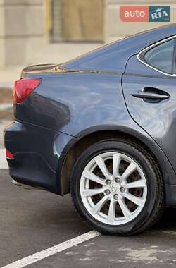 Седан Lexus IS 2007 в 