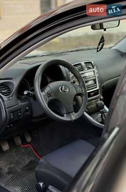 Седан Lexus IS 2007 в 
