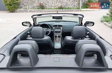 Кабріолет Lexus IS 2010 в Києві