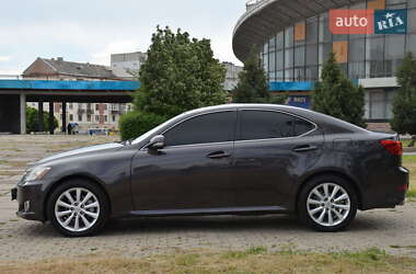 Седан Lexus IS 2010 в 