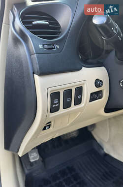 Седан Lexus IS 2006 в 