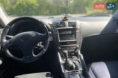 Седан Lexus IS 2005 в 