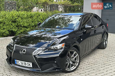 Lexus IS 2013