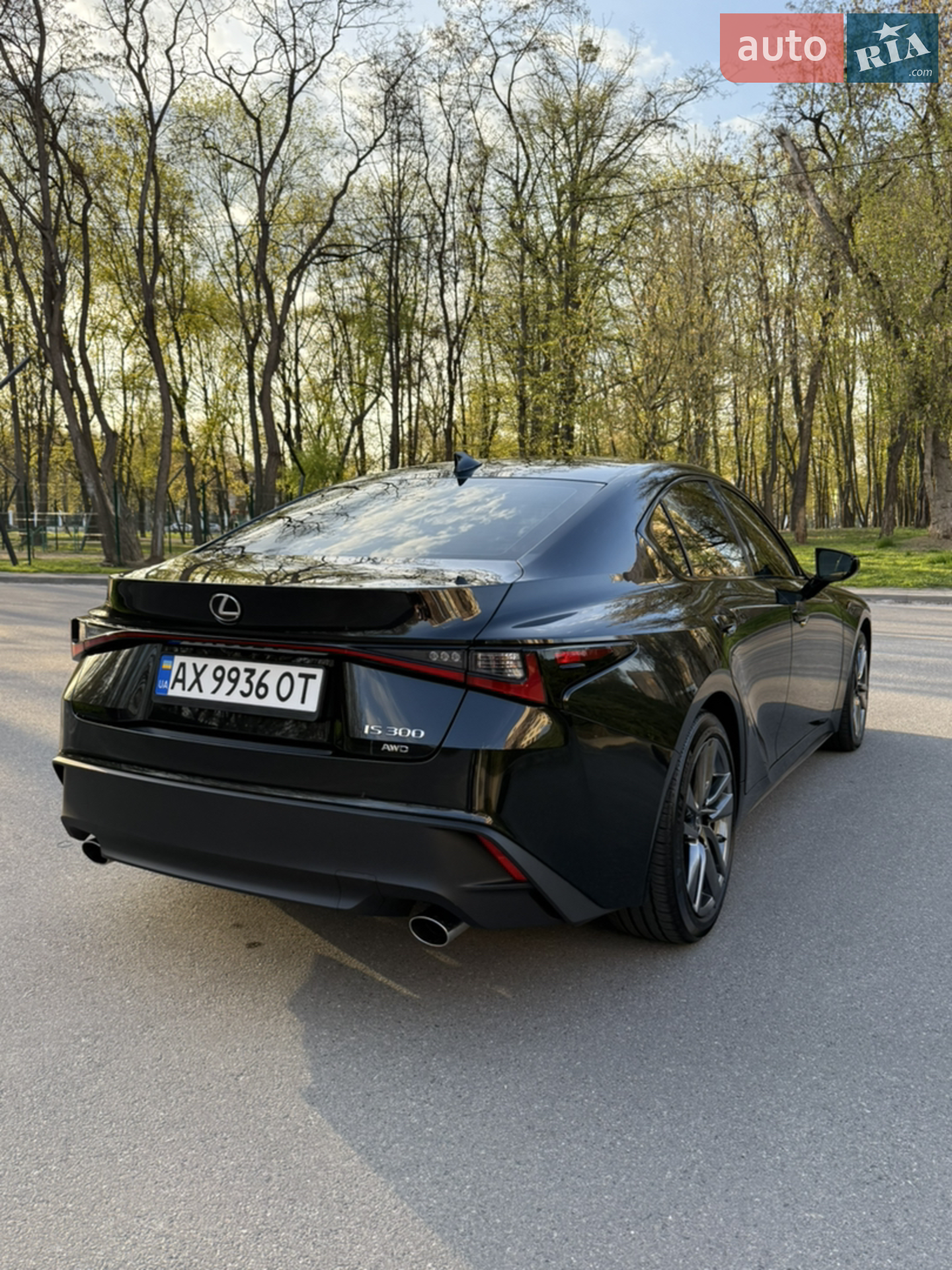 2021 Lexus IS - мініатюра 3