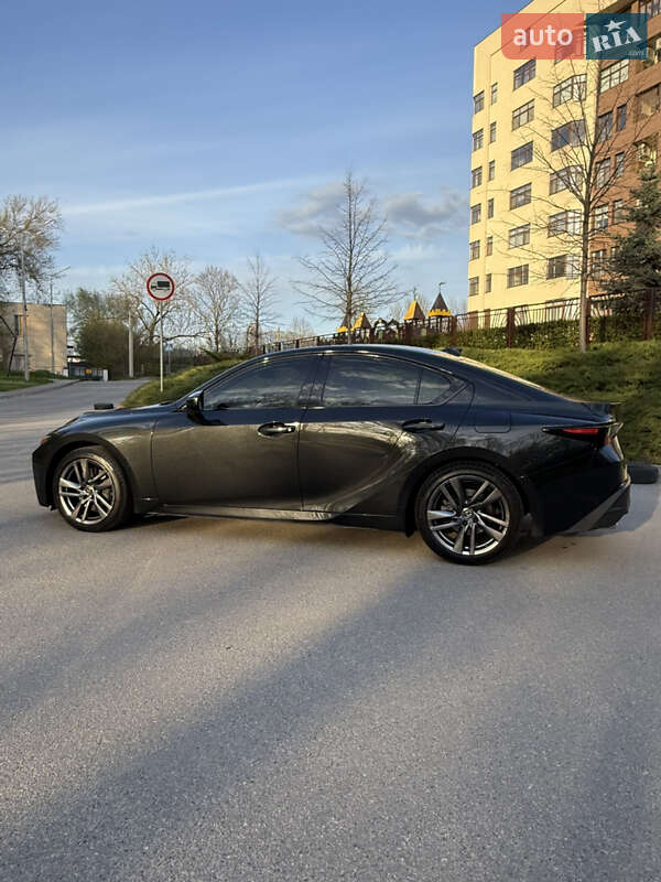 Седан Lexus IS 2021 в Харькове