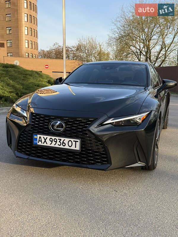 Седан Lexus IS 2021 в Харькове