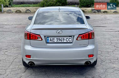 Седан Lexus IS 2011 в 