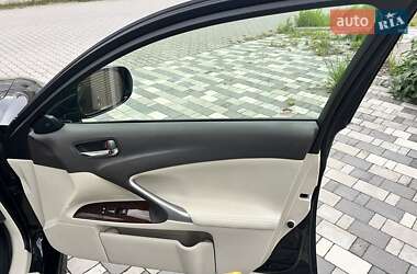 Седан Lexus IS 2011 в Хмельницком