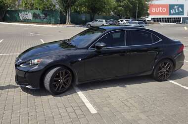 Седан Lexus IS 2013 в 