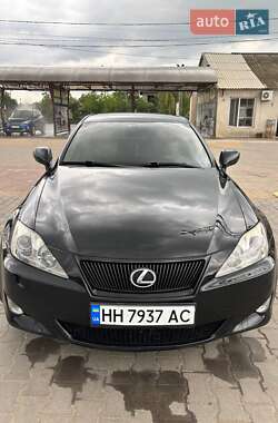 Седан Lexus IS 2006 в Арцизе