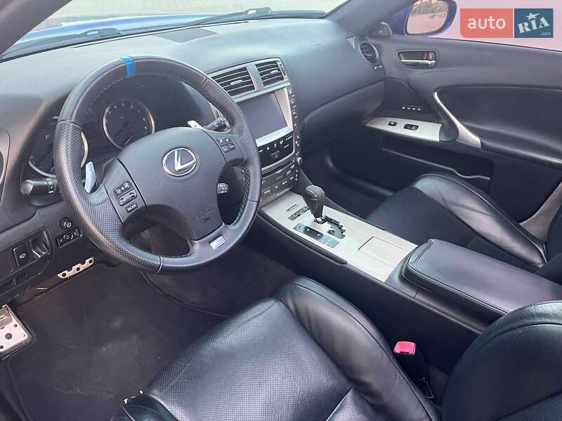 Седан Lexus IS 2008 в Києві