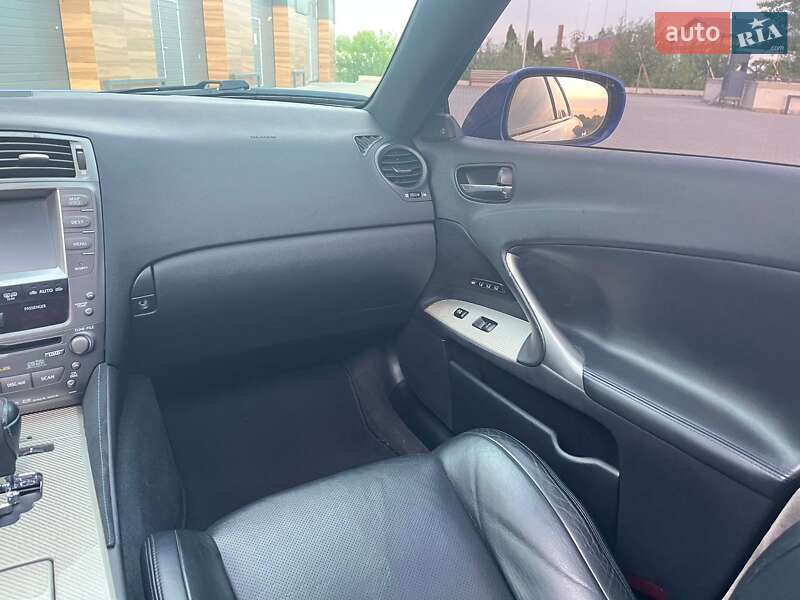 Седан Lexus IS 2008 в Києві
