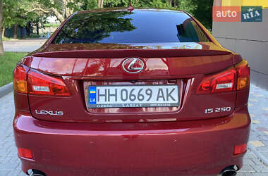 Седан Lexus IS 2008 в 
