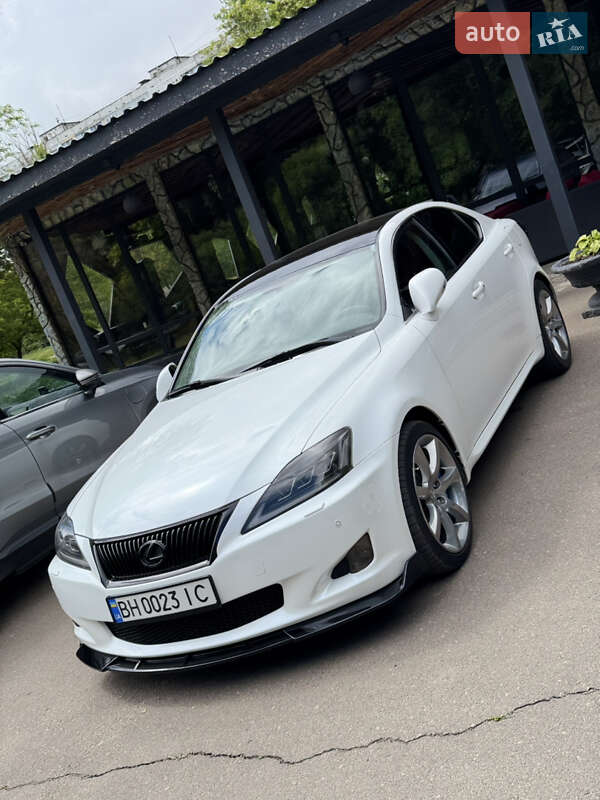 Седан Lexus IS 2008 в Одесі