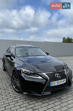 Седан Lexus IS 2014 в Хмельницком
