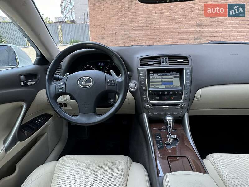 Седан Lexus IS 2010 в Одесі