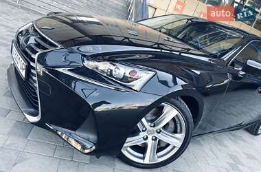 Lexus IS 2017 Lexus IS 2017