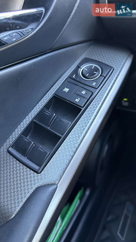 Седан Lexus IS 2016 в Ивано-Франковске