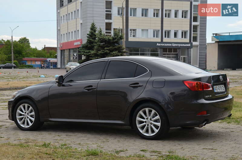 Седан Lexus IS 2010 в Харькове