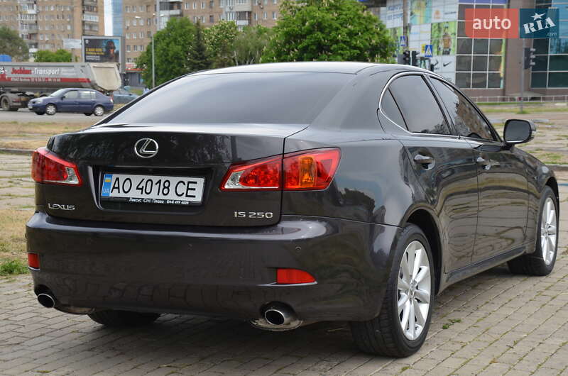 Седан Lexus IS 2010 в Харькове
