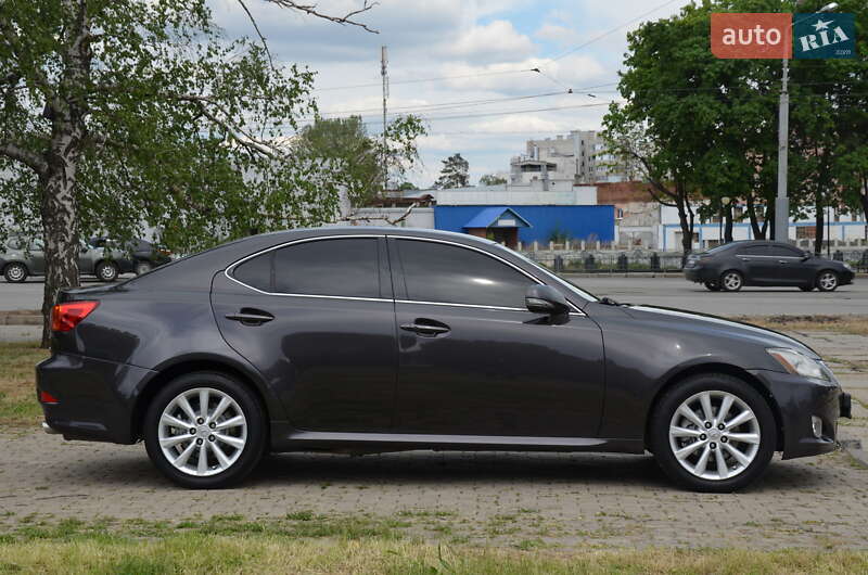 Седан Lexus IS 2010 в Харькове