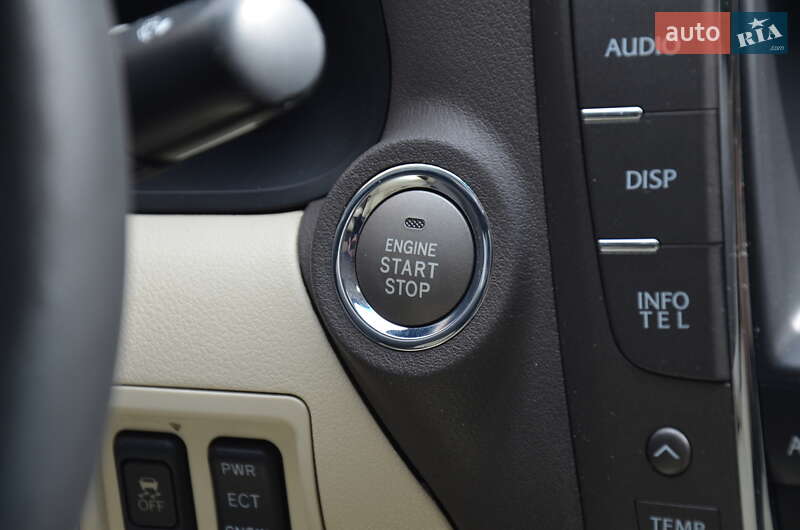 Седан Lexus IS 2010 в Харькове