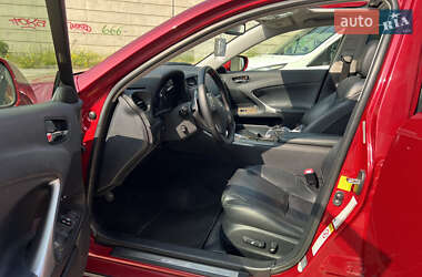 Седан Lexus IS 2012 в Киеве